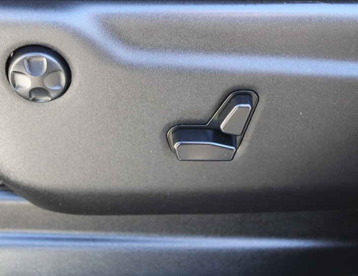 Jeep Grand Cherokee 22