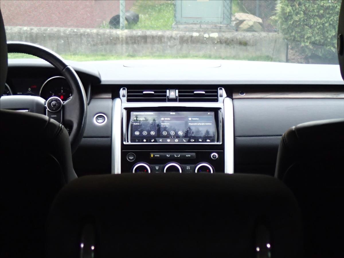 Land Rover Discovery SUV / Terénní 2,0 l 132 kw