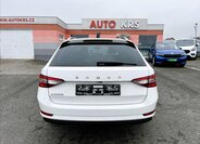 Škoda Superb Kombi 2,0 l 110 kw