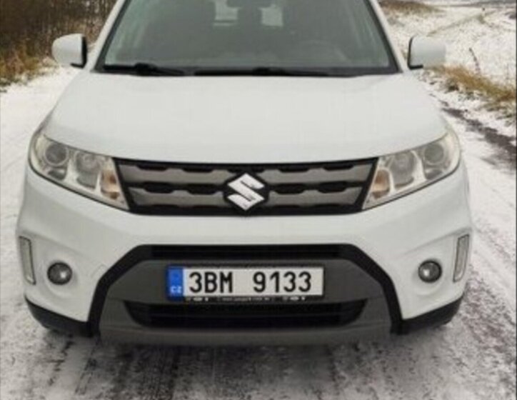 Suzuki Vitara 1