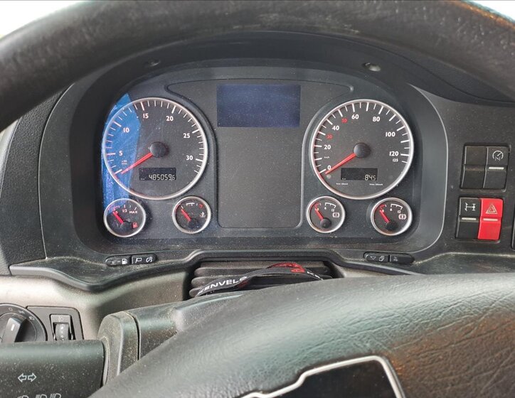 MAN Ostatní Valník 4,6 l 162 kw