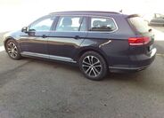 Volkswagen Passat 2