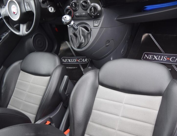 Fiat 500 Hatchback 1,4 l 74 kw