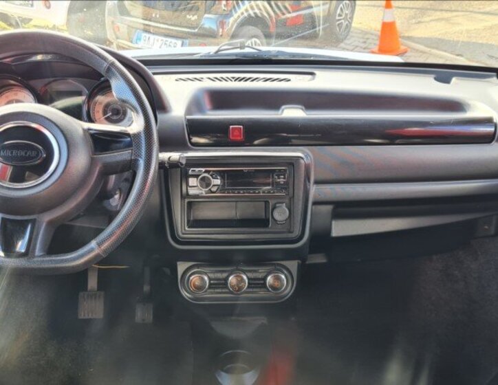 Microcar DUE Hatchback 498,0 6 kw