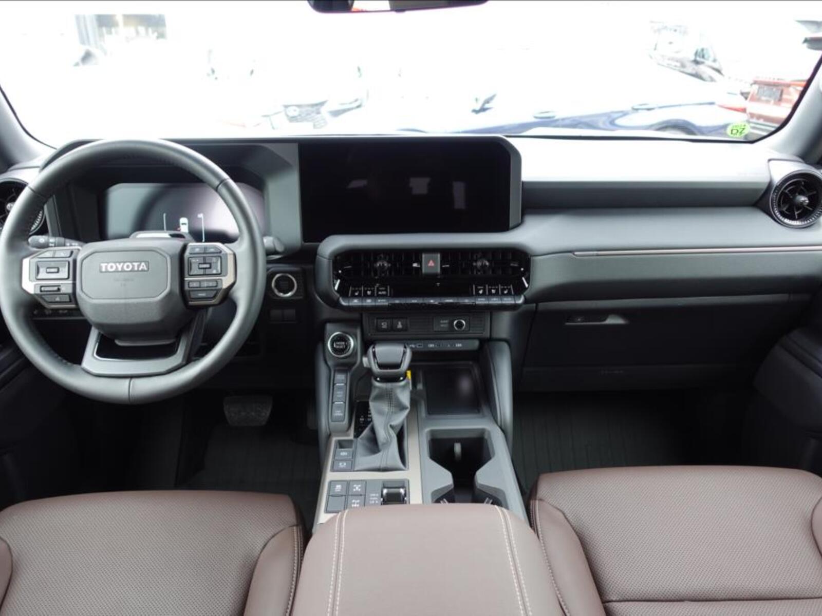 Toyota Land Cruiser 9