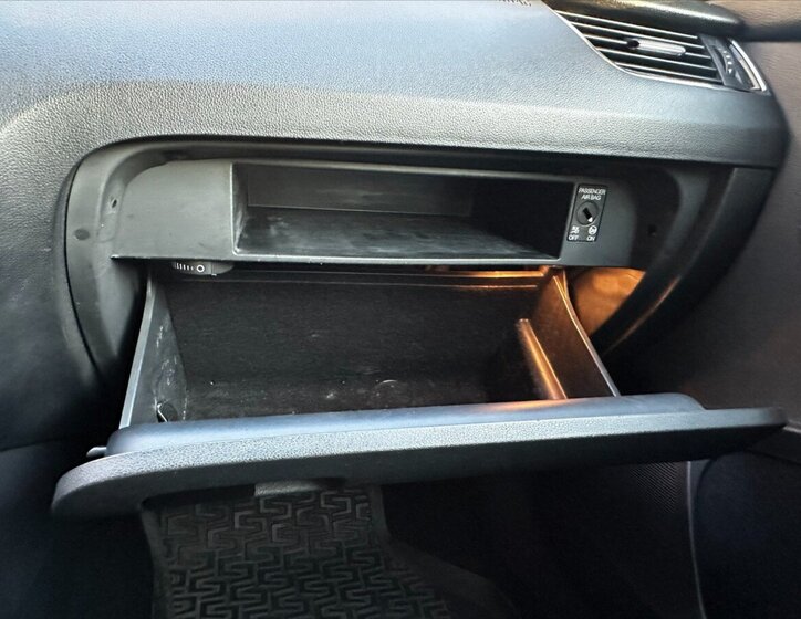 Škoda Octavia Sedan / Limuzína 1,4 l 81 kw