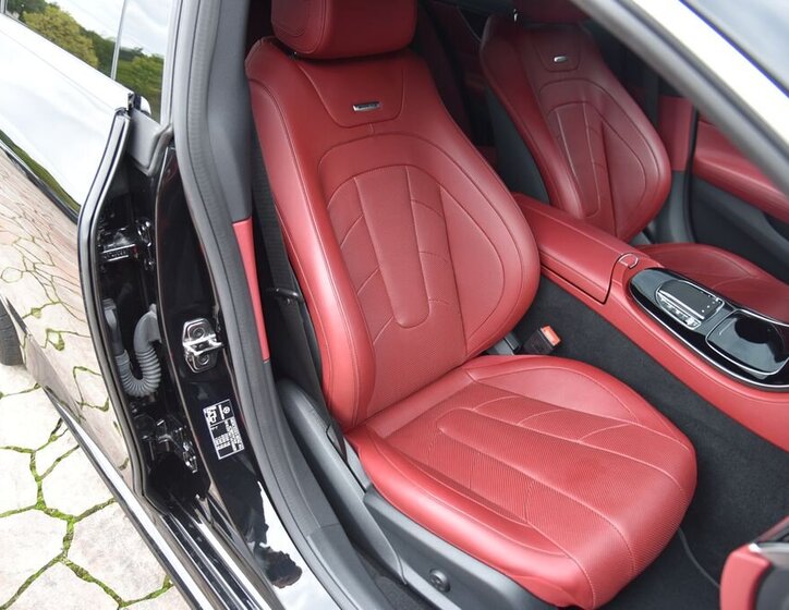 Mercedes-Benz CLS Sedan / Limuzína 3,0 l 320 kw