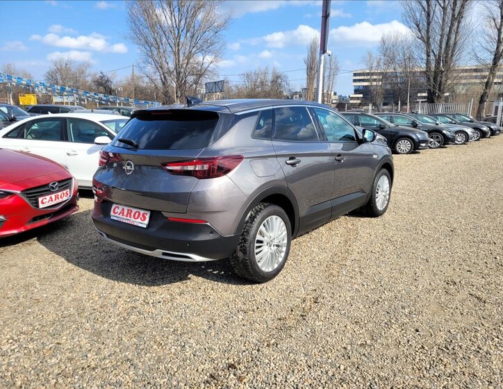 Opel Grandland X SUV / Terénní 1,5 l 96 kw