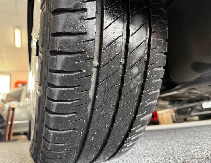 Volkswagen Transporter 23