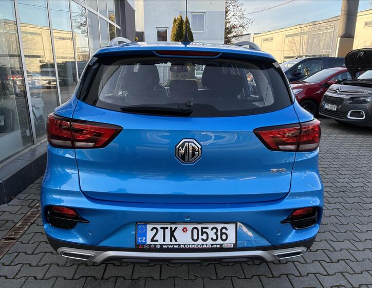 MG ZS 5