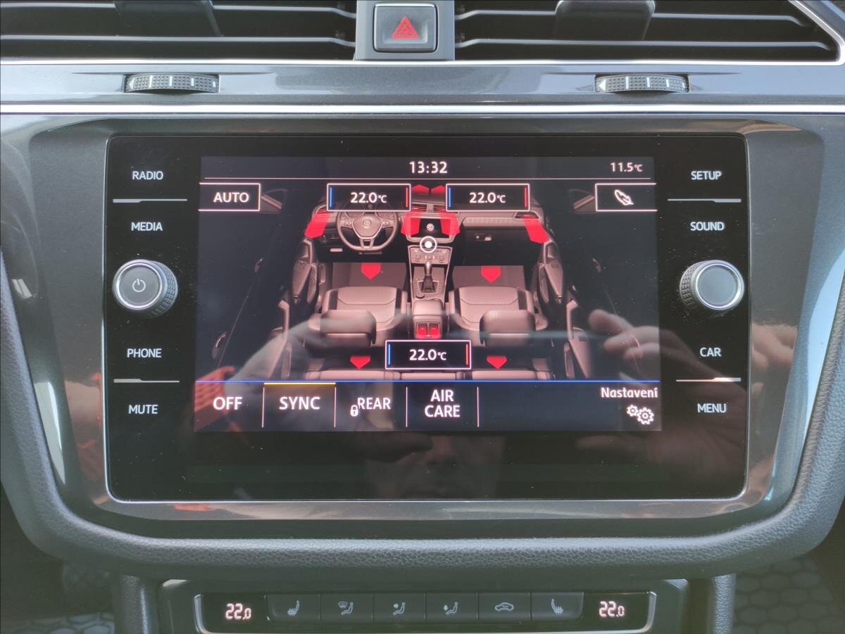 Volkswagen Tiguan SUV / Terénní 2,0 l 110 kw