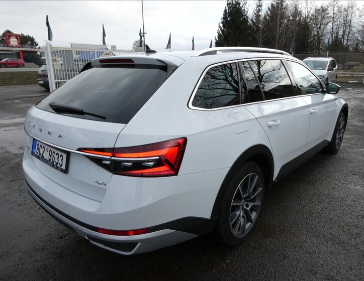 Škoda Superb Kombi 2,0 l 147 kw
