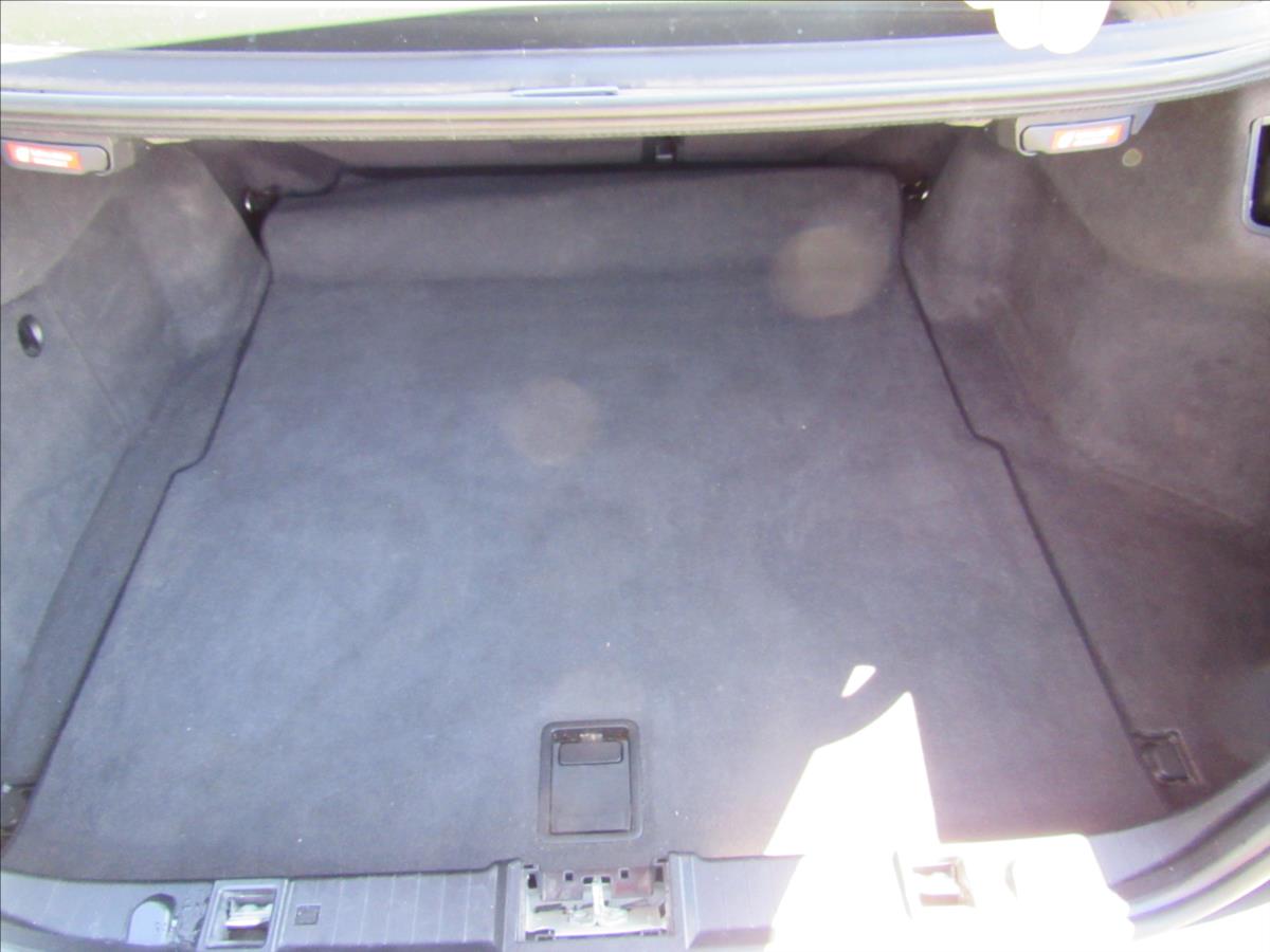 Mercedes-Benz Třídy E