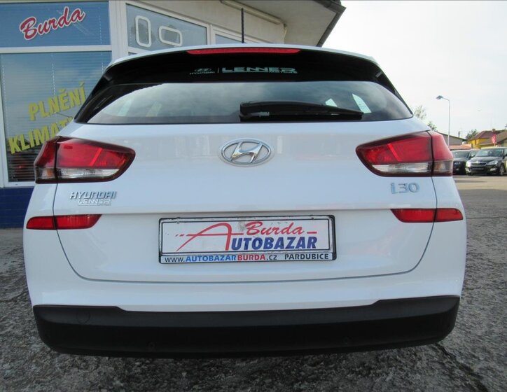 Hyundai i30 Kombi 1,4 l 73 kw