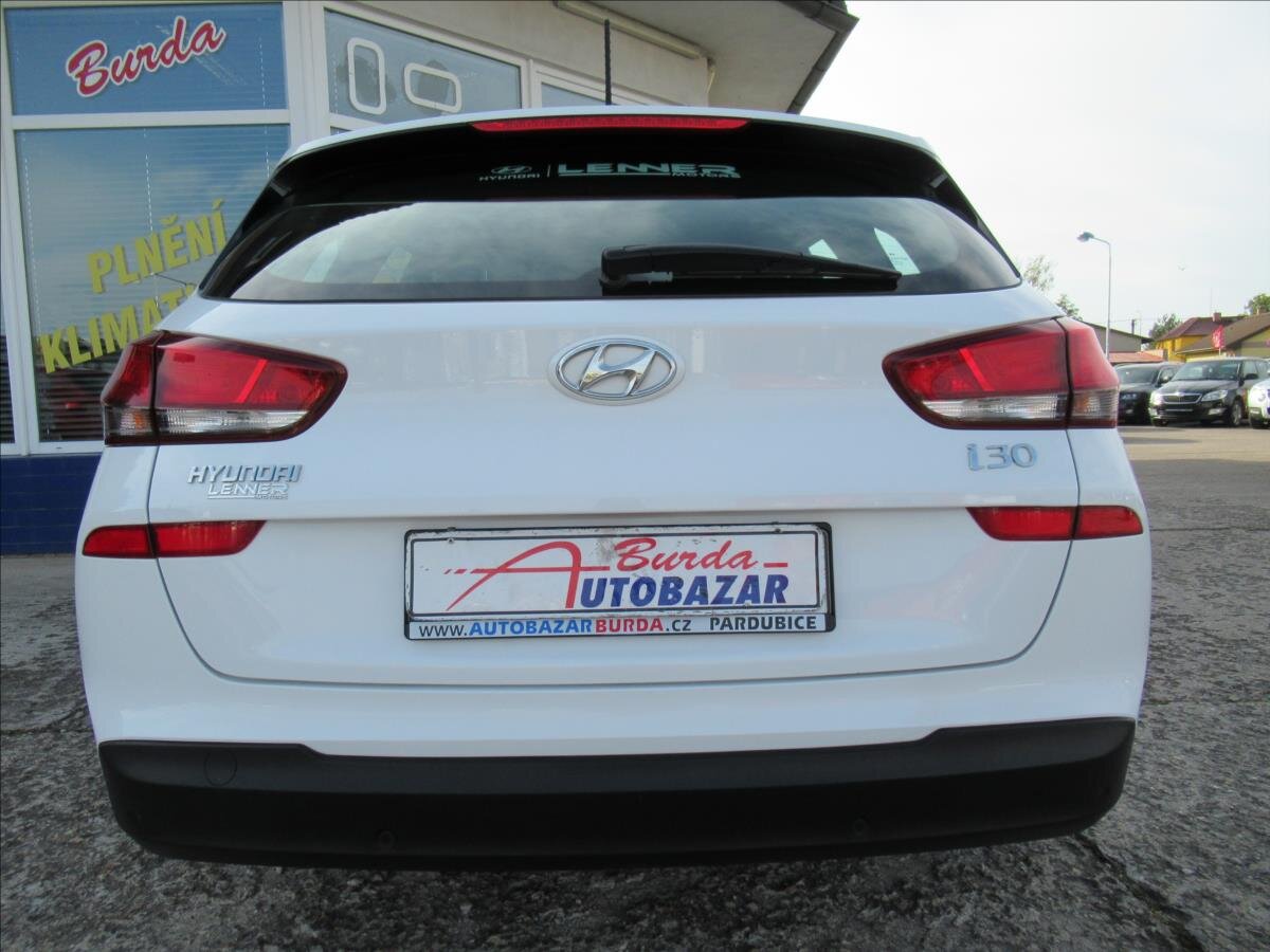 Hyundai i30 Kombi 1,4 l 73 kw