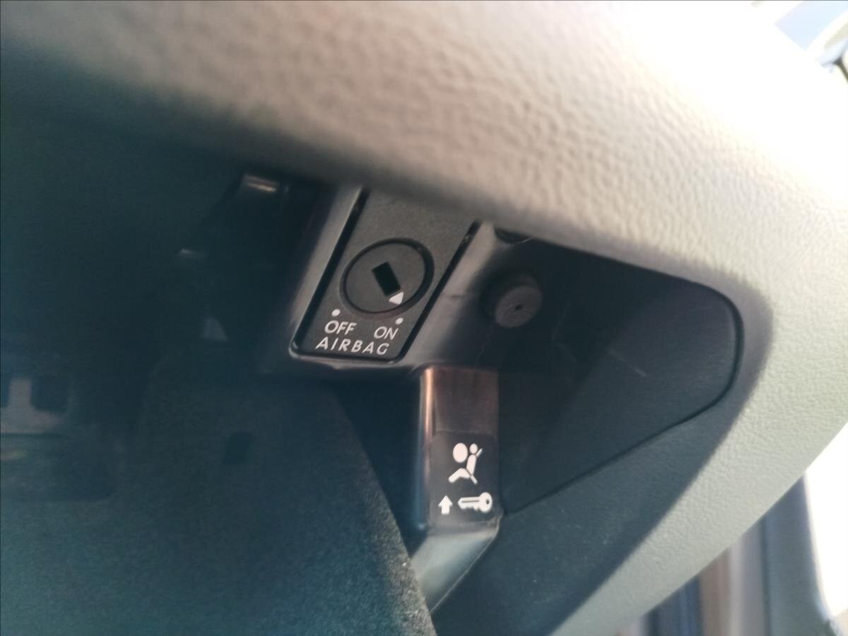 Volkswagen Passat Ostatní 1,4 l 90 kw