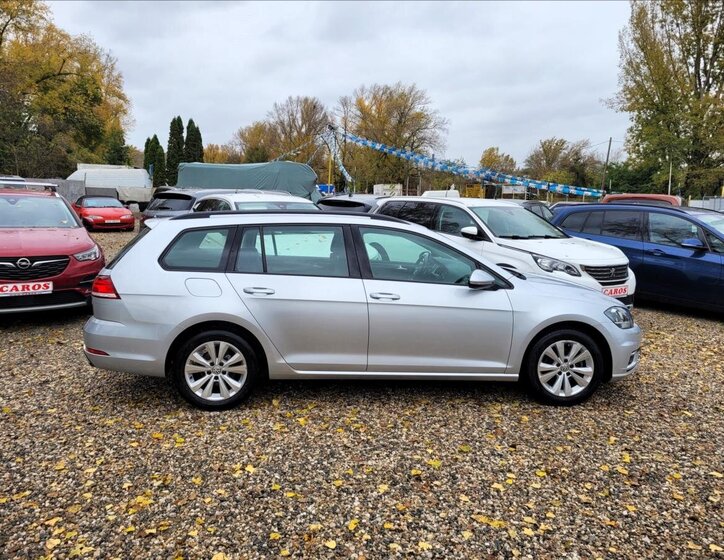 Volkswagen Golf Kombi 999,0 85 kw