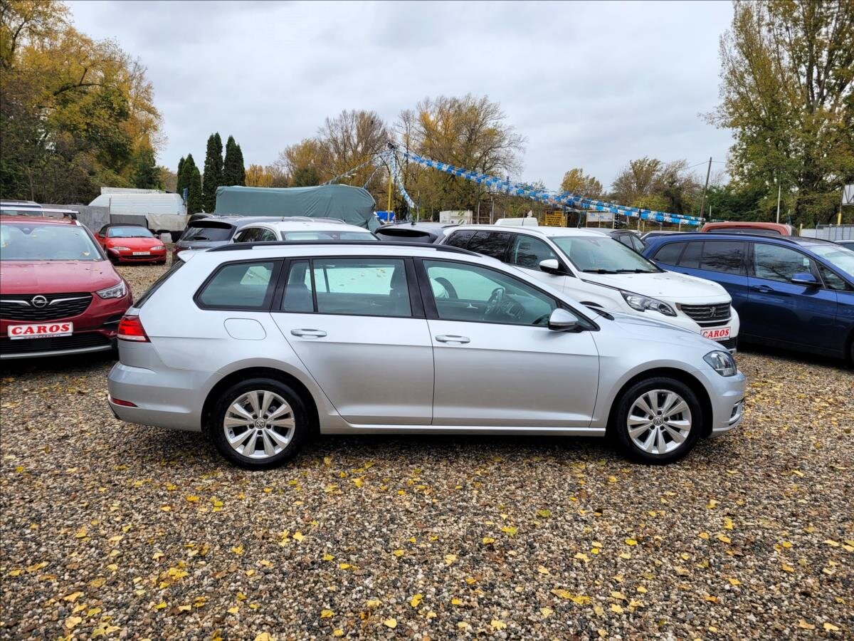 Volkswagen Golf Kombi 999,0 85 kw