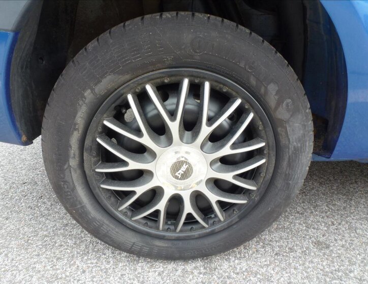 Dacia Logan Sedan / Limuzína 1,6 l 64 kw