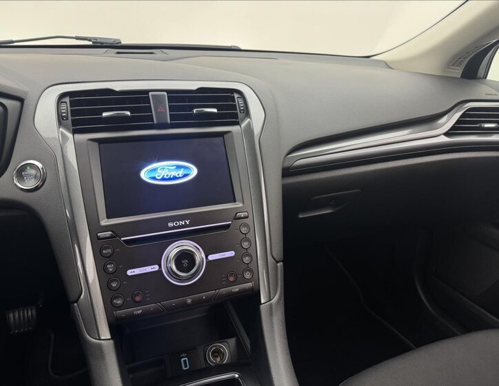 Ford Mondeo Kombi 2,0 l 110 kw