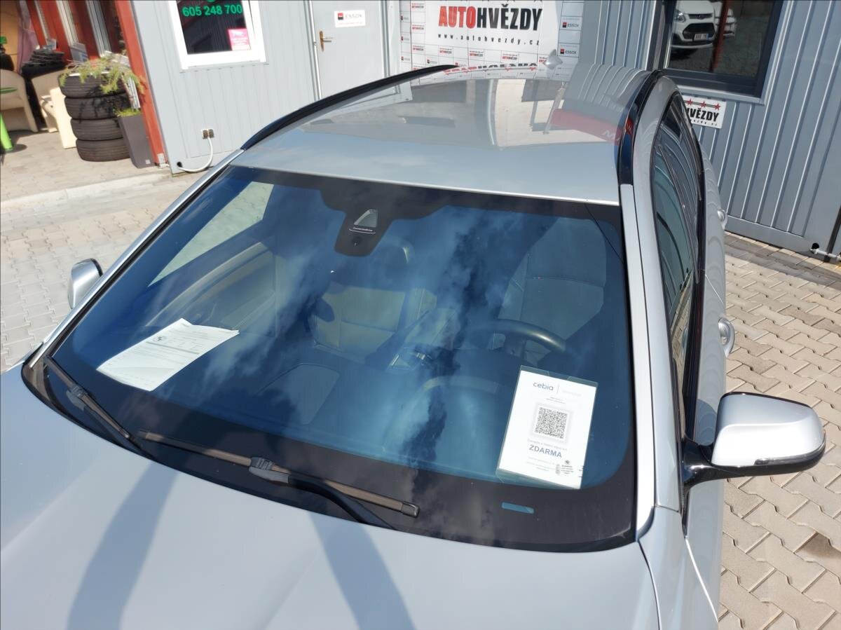 BMW Řada 5 Kombi 3,0 l 230 kw