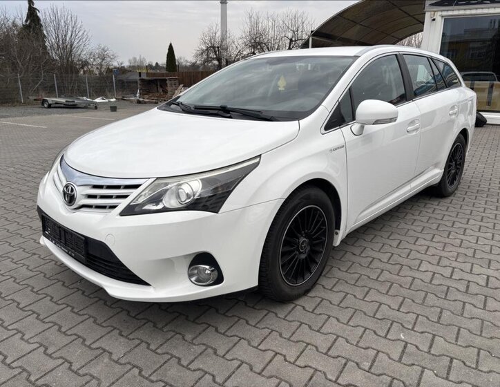 Toyota Avensis Kombi 1,8 l 108 kw