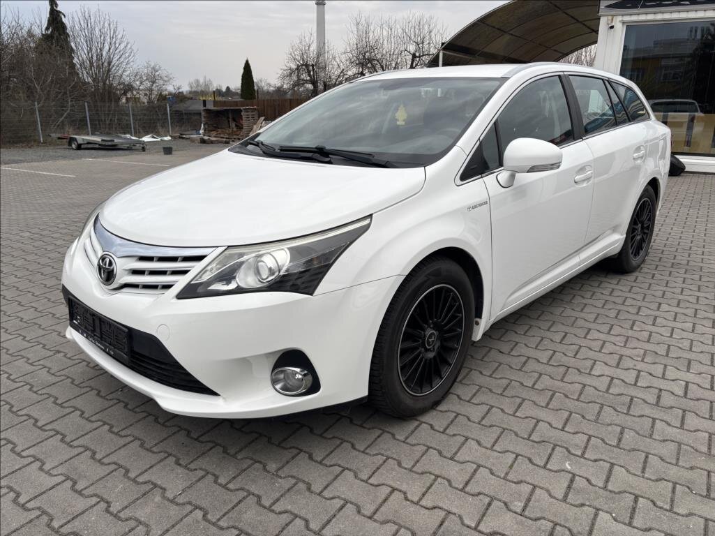 Toyota Avensis Kombi 1,8 l 108 kw