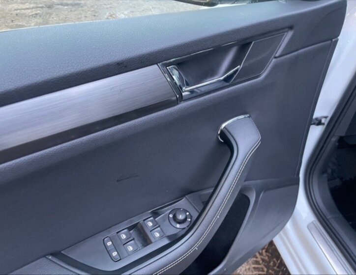 Škoda Superb Kombi 2,0 l 110 kw