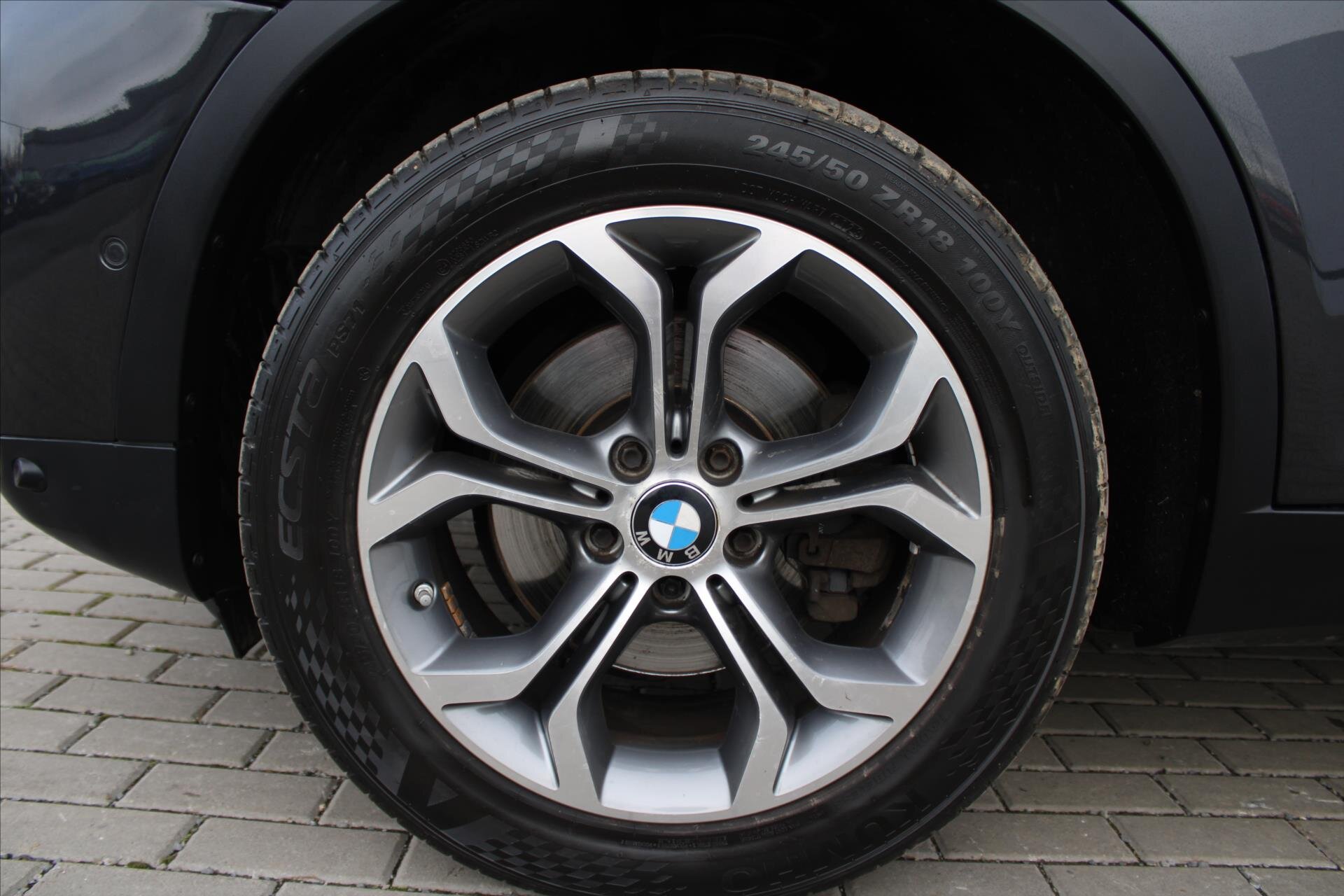 BMW X4 SUV 3,0 l 190 kw