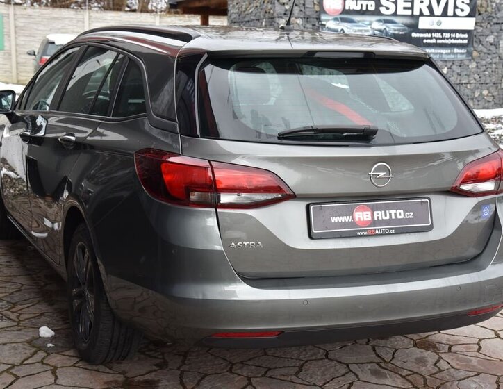 Opel Astra Kombi 1,2 l 81 kw