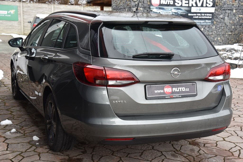 Opel Astra Kombi 1,2 l 81 kw