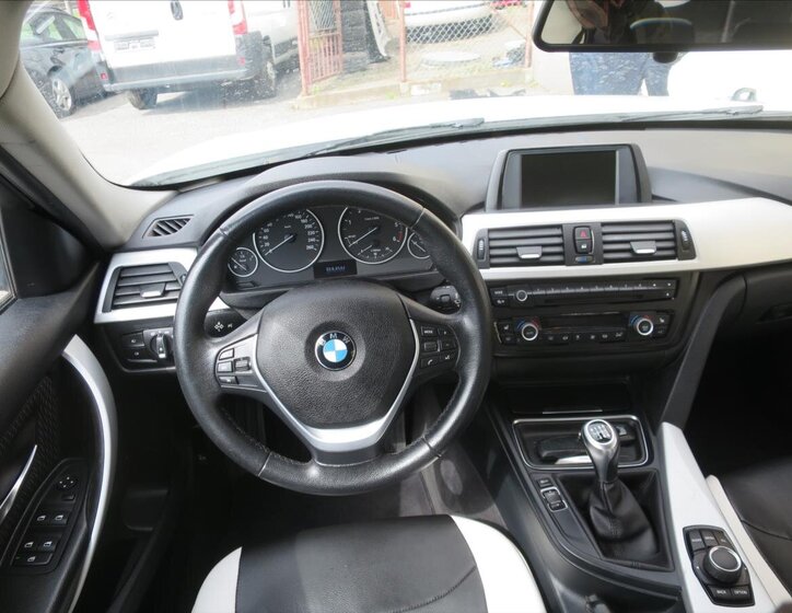 BMW Řada 3 Sedan 2,0 l 85 kw