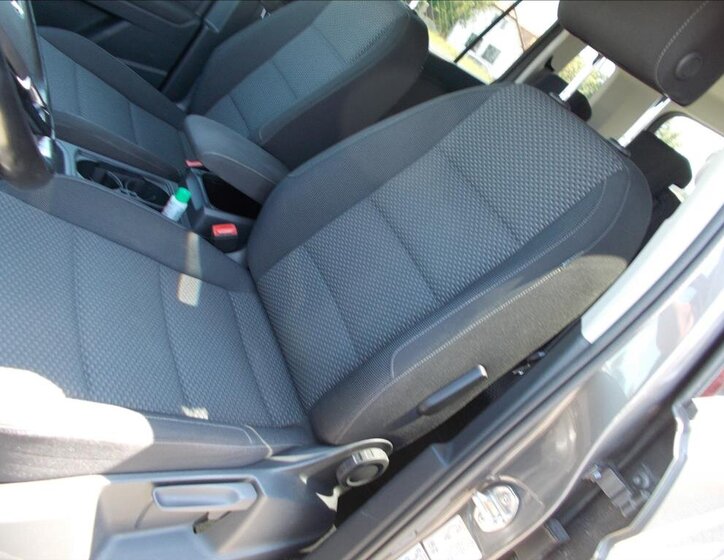 Volkswagen Touran 19