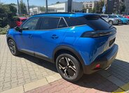 Peugeot 2008 SUV 1,2 l 100 kw