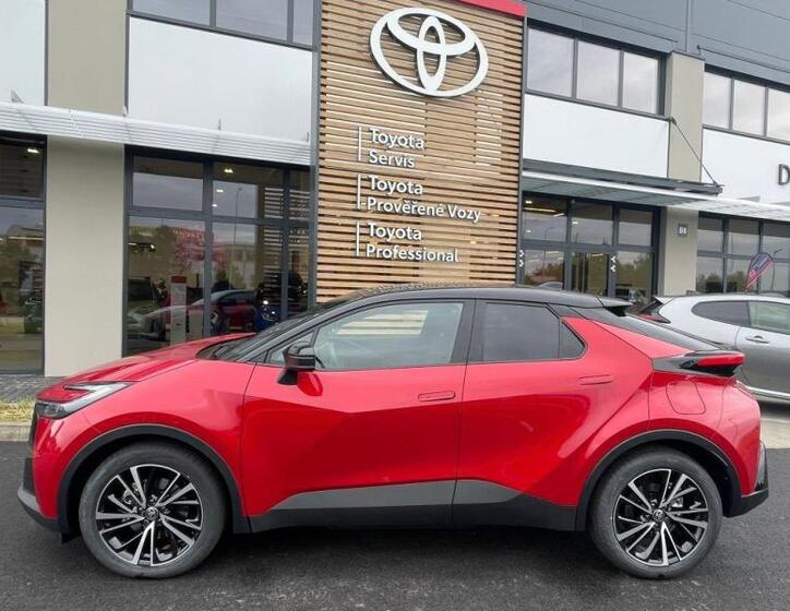 Toyota C-HR 5