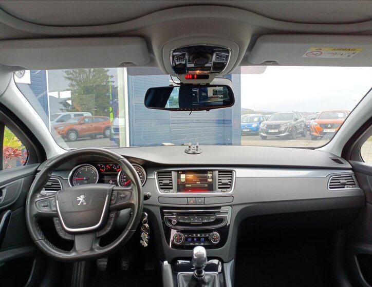 Peugeot 508 Kombi 2,0 l 110 kw