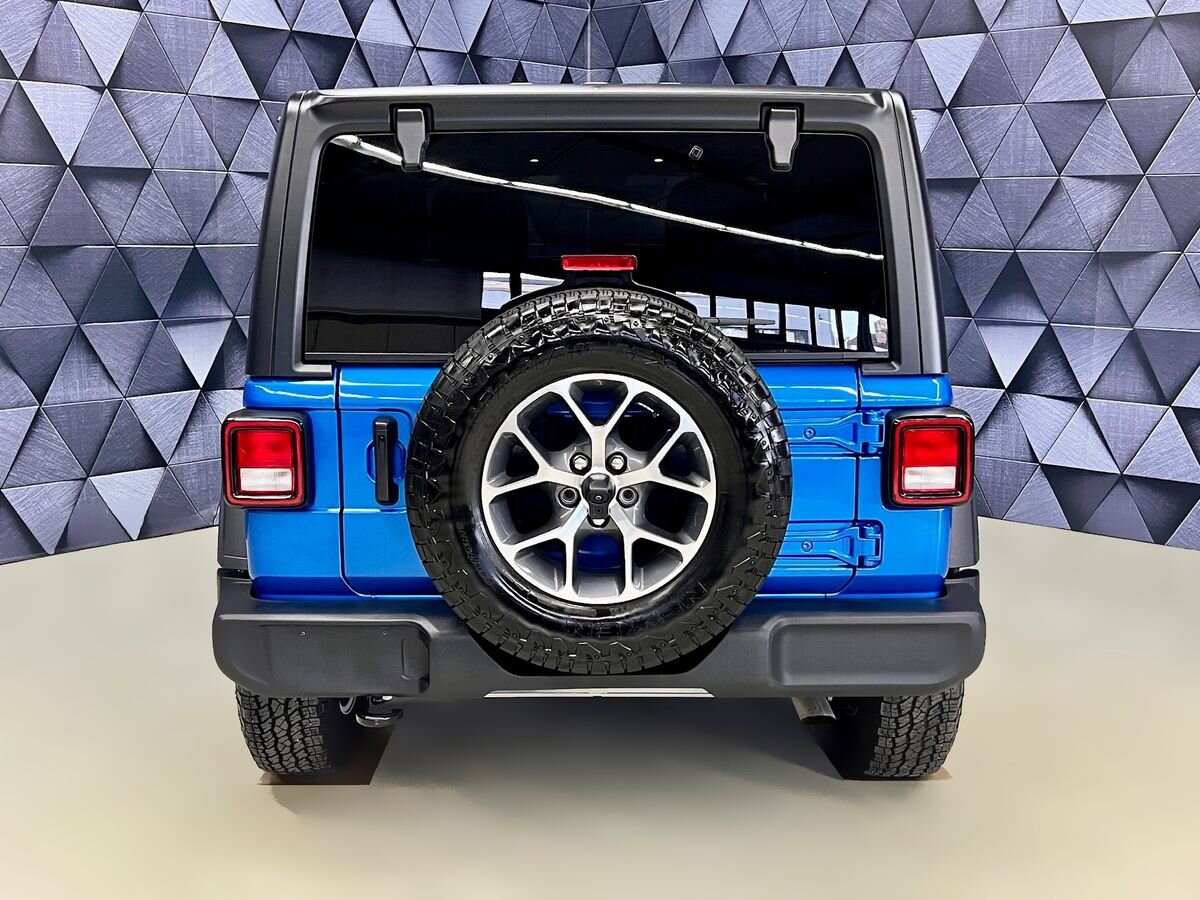 Jeep Wrangler SUV / Terénní 2,0 l 200 kw