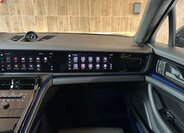 Porsche Panamera Sedan / Limuzína 4,0 l 368 kw