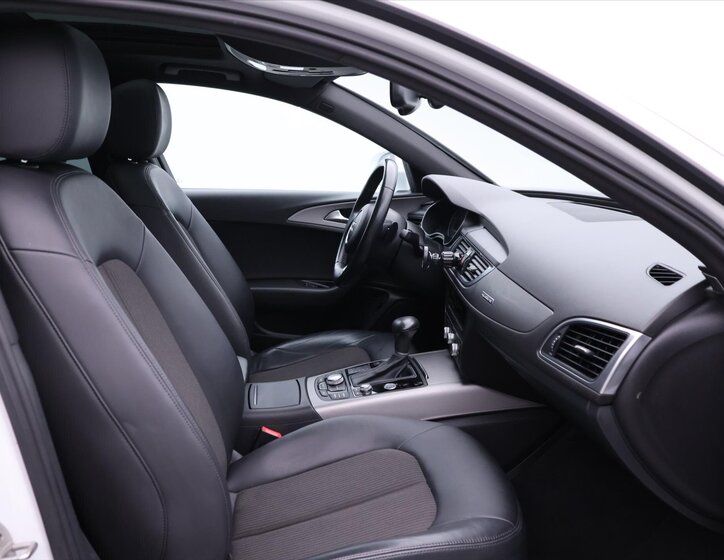 Audi A6 Allroad Kombi 3,0 l 150 kw