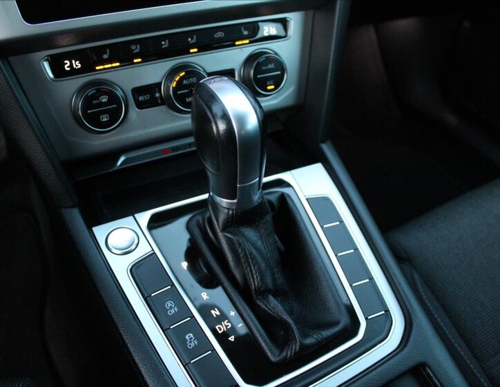 Volkswagen Passat 23