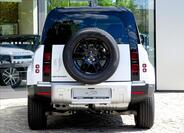 Land Rover Defender 3