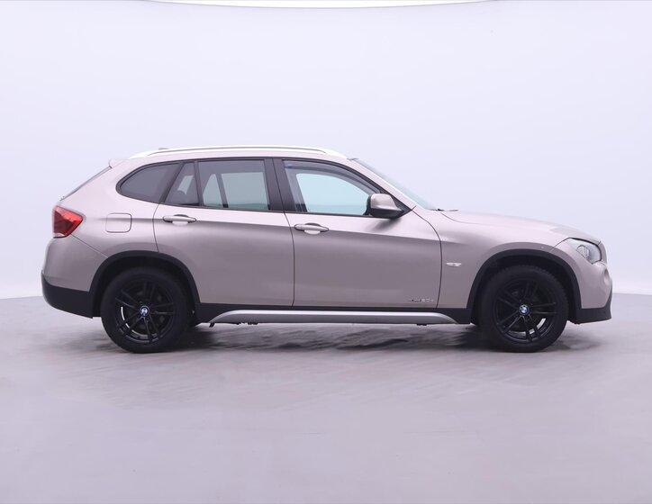 BMW X1 8