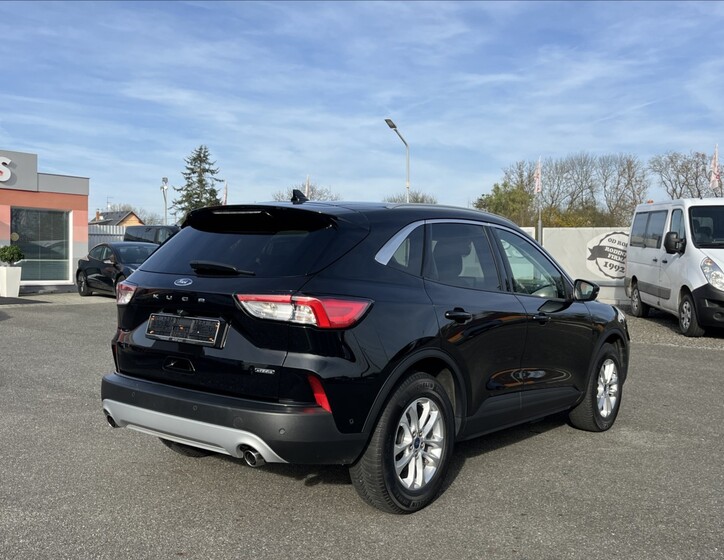 Ford Kuga 4