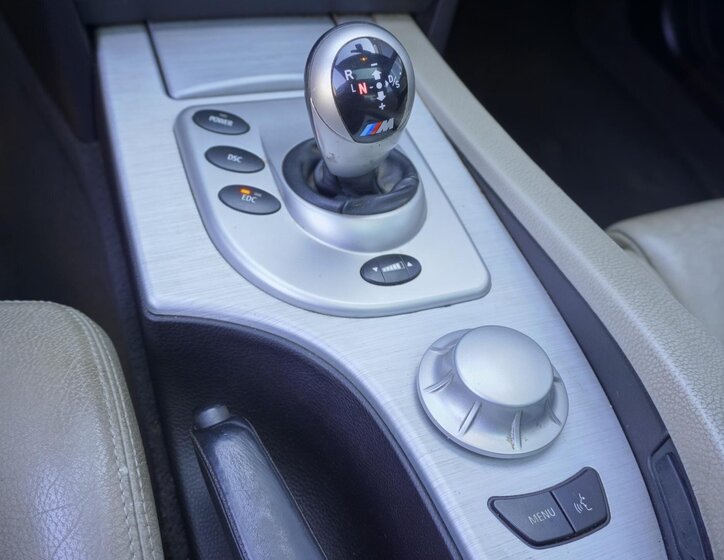 BMW M5 Sedan 5,0 l 373 kw