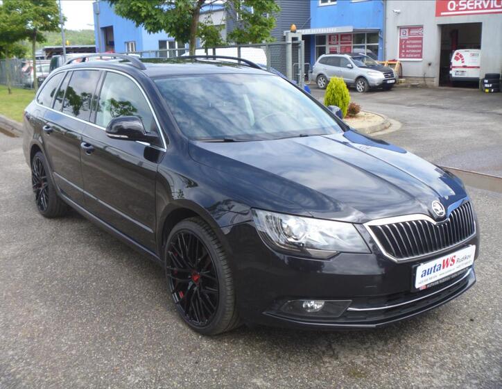 Škoda Superb 3