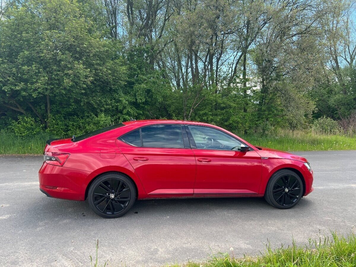 Škoda Superb Sedan / Limuzína 0,0 160 kw
