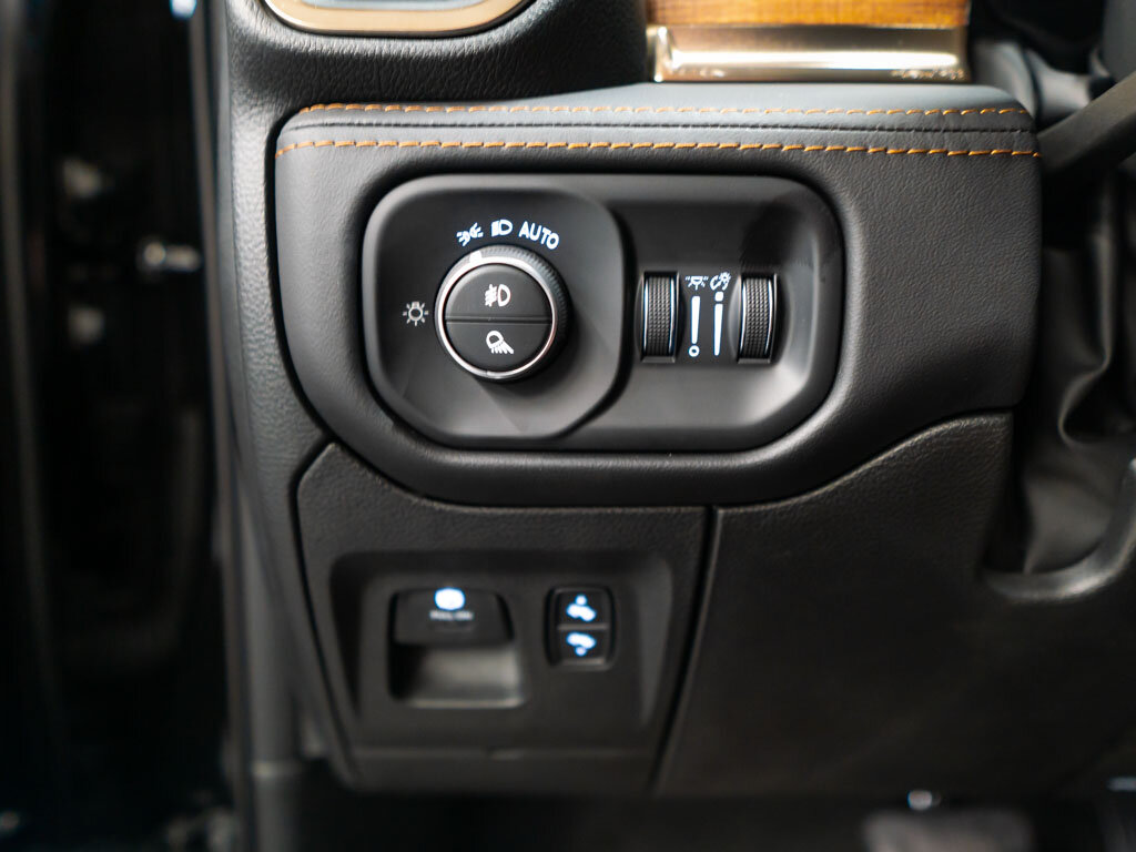 Dodge RAM Pick-up 5,7 l 291 kw