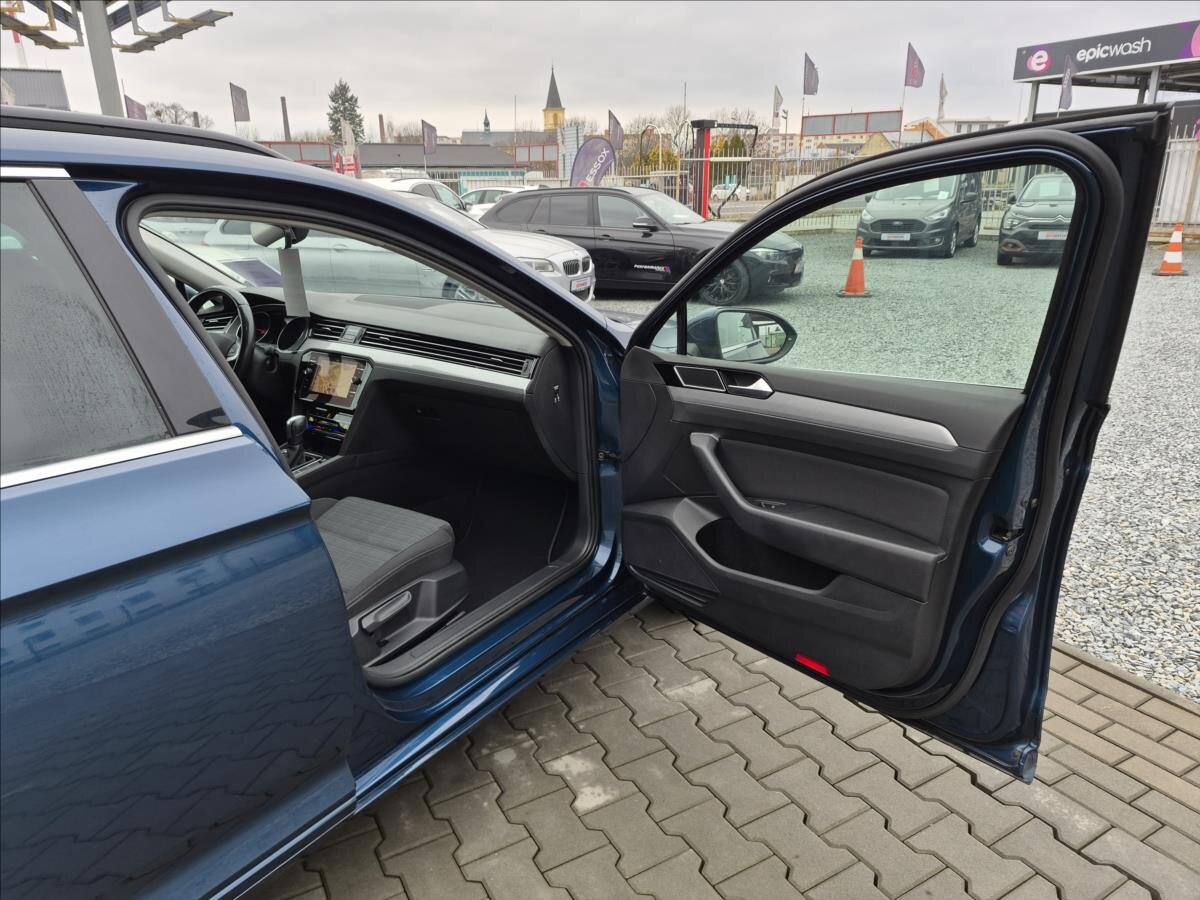 Volkswagen Passat Kombi 2,0 l 110 kw