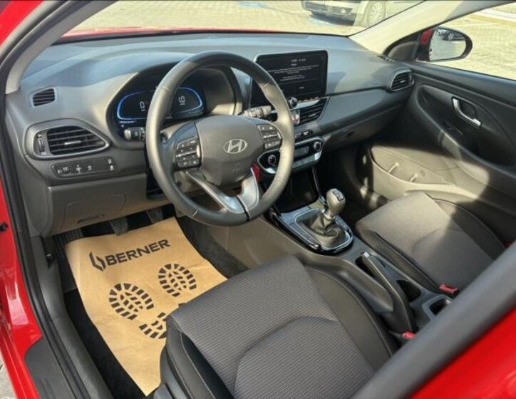 Hyundai i30 Kombi 1,5 l 70 kw