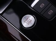 Audi A8 Sedan 4,2 l 273 kw